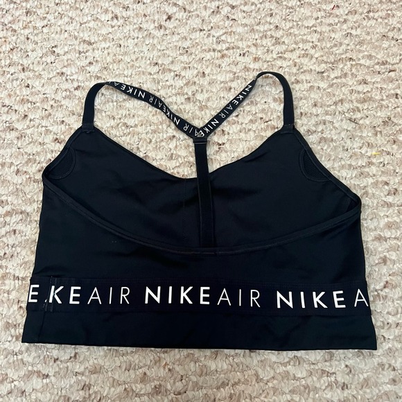 🔄 Nike Air Black and White Longline Sports Bra Size Large - Picture 2 of 5